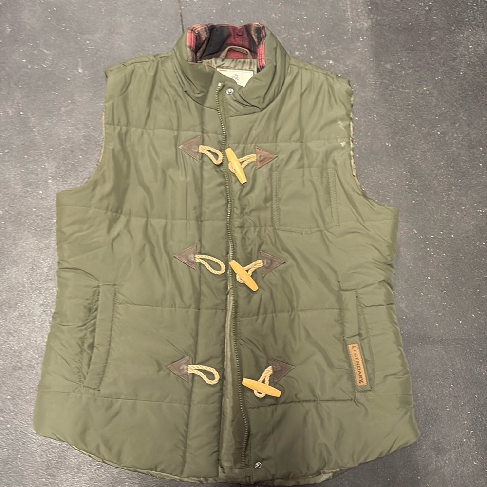 Zip up or button vest